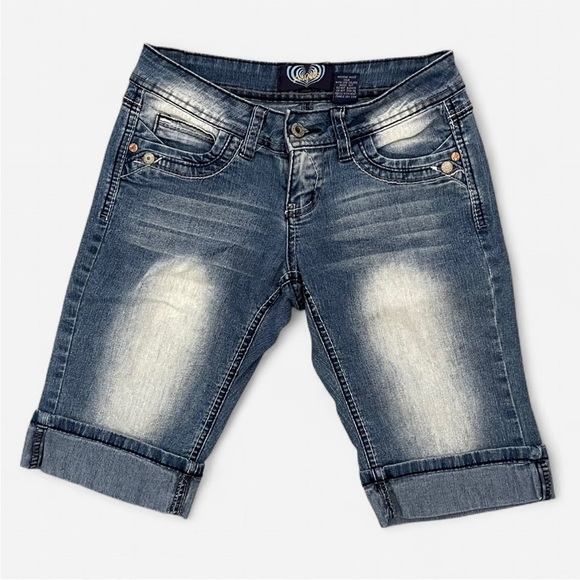 Vintage Y2K Angels Denim Bermuda Jean Shorts in Size 3 - Picture 1 of 3